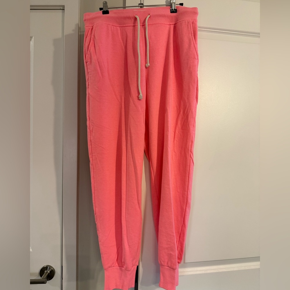 Lou & Grey Coral Lounge Pants